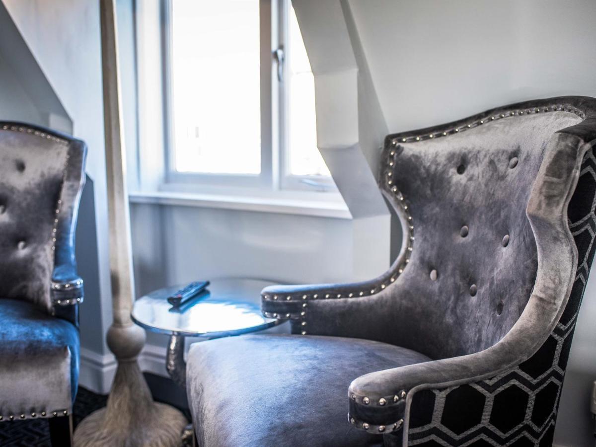The Royal Standard Hotel Ely Bagian luar foto