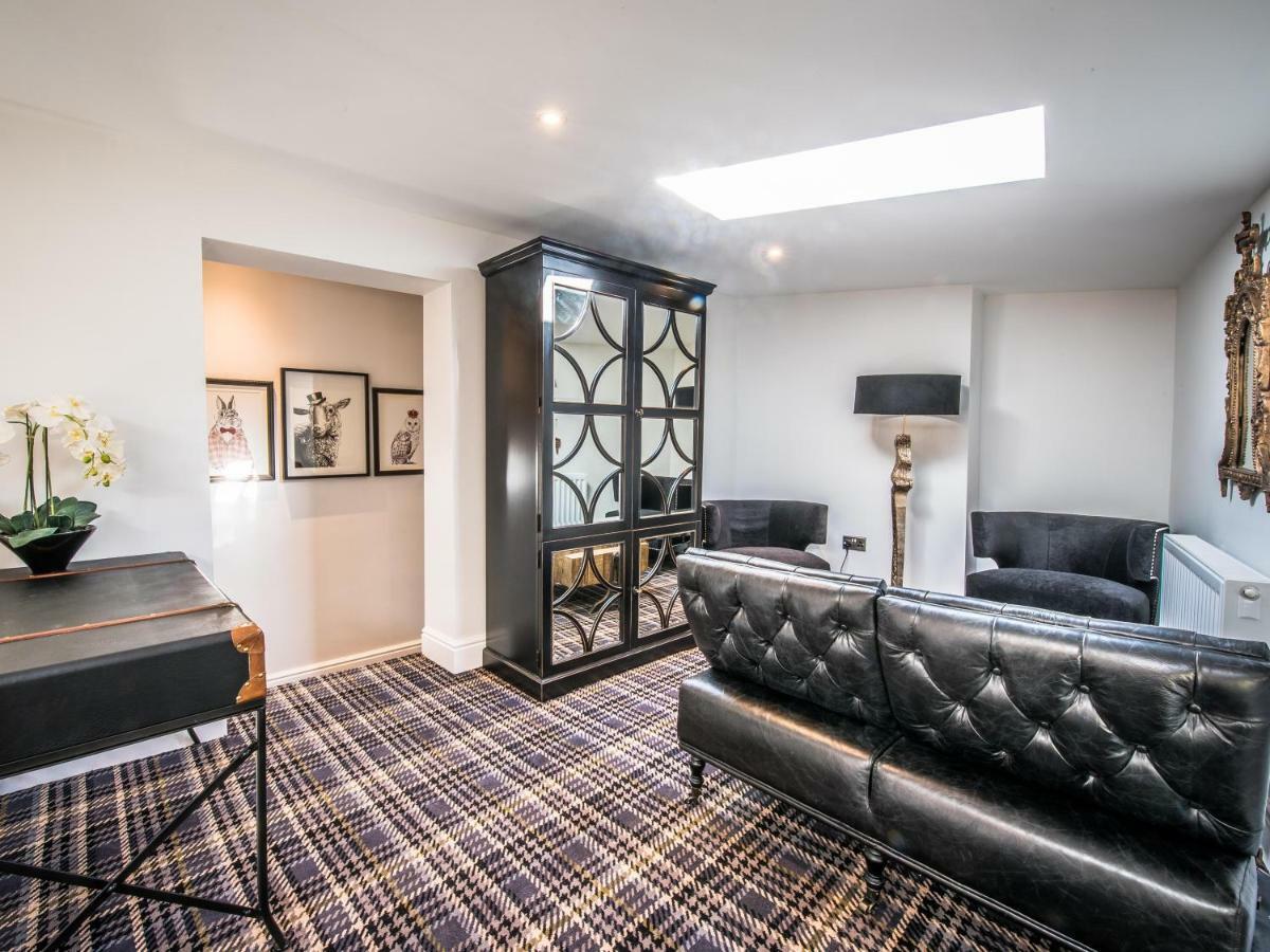 The Royal Standard Hotel Ely Bagian luar foto